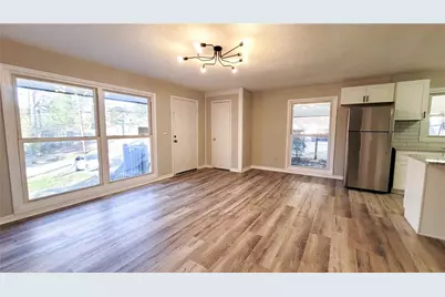 755 Fallview Drive, Forest Park, GA 30297 - Photo 3