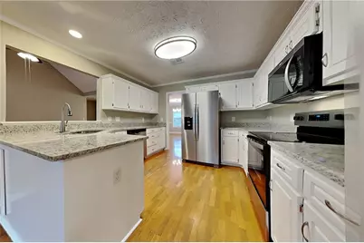 4385 Foxberry Run, Loganville, GA 30052 - Photo 3