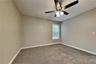 4385 Foxberry Run, Loganville, GA 30052 - Photo 11