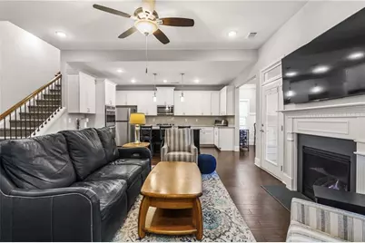 512 Margaret Lane, Woodstock, GA 30188 - Photo 7