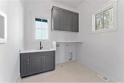 1090 Lupo Loop, Chattahoochee Hills, GA 30268 - Photo 7