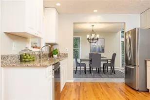 696 Willow Mill Ct, Marietta, GA 30068 - Photo 15