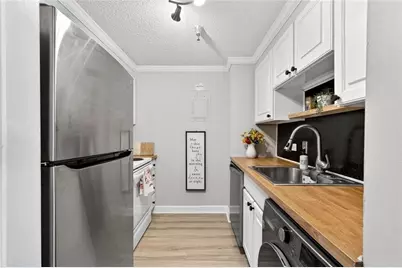 375 Ralph McGill Boulevard NE #604, Atlanta, GA 30312 - Photo 17