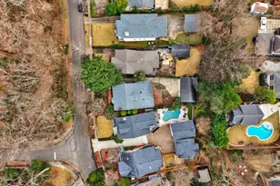 719 Elkmont Dr NE, Atlanta, GA 30306 - Photo 51