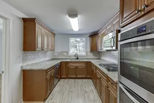 2838 N Bogan Rd, Buford, GA 30519 - Photo 9