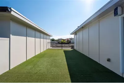 353 Brownstones Circle NE, Atlanta, GA 30312 - Photo 31