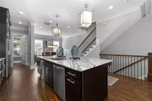 353 Brownstones Cir NE, Atlanta, GA 30312 - Photo 15