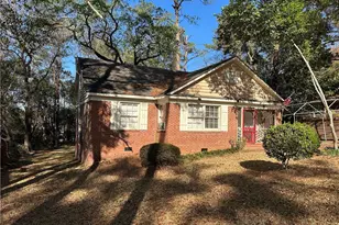 3909 Ridgeway Dr, Columbus, GA 31903 - Photo 1