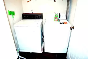 813 Blue Hill Ln, Atlanta, GA 30349 - Photo 25