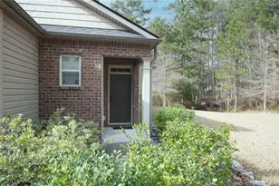 813 Blue Hill Ln, Atlanta, GA 30349 - Photo 5
