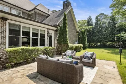 157 Lake Forrest Lane NE, Atlanta, GA 30342 - Photo 59