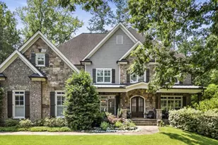 157 Lake Forrest Ln NE, Atlanta, GA 30342 - Photo 1