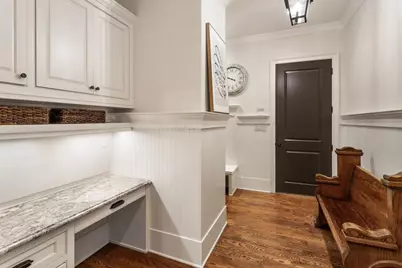 157 Lake Forrest Lane NE, Atlanta, GA 30342 - Photo 33