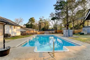 2136 Briarwood Ct, Snellville, GA 30078 - Photo 35