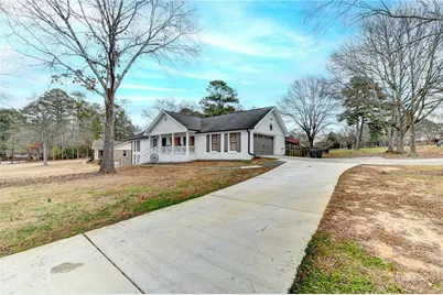 2136 Briarwood Court, Snellville, GA 30078 - Photo 5