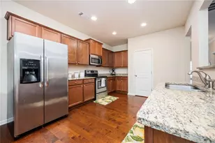 403 Franklin Ln, Acworth, GA 30102 - Photo 3