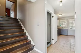 204 Groveland Dr, Peachtree City, GA 30269 - Photo 7