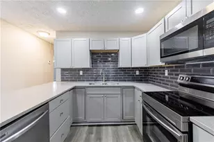 779 Amber Pl NW, Atlanta, GA 30331 - Photo 15