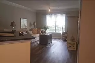 10 Perimeter Summit Blvd NE, Atlanta, GA 30319 - Photo 1