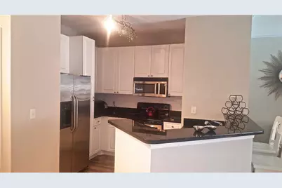 10 Perimeter Summit Boulevard NE #4240, Atlanta, GA 30319 - Photo 3