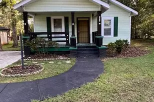 1012 W College Ext, Griffin, GA 30224 - Photo 1