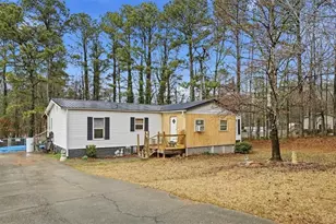 1209 Autumn Ave, Winder, GA 30680 - Photo 3