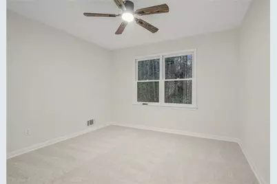 5464 Breathitt Drive SW, Lilburn, GA 30047 - Photo 21