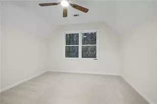 5464 Breathitt Dr SW, Lilburn, GA 30047 - Photo 29