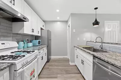 1056 Heathmoor Court, Norcross, GA 30093 - Photo 9