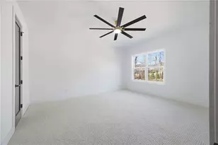 6465 Yacht Club Rd, Flowery Branch, GA 30542 - Photo 33