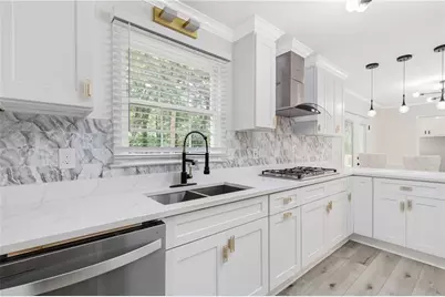 4373 Buckingham Circle, Decatur, GA 30035 - Photo 3