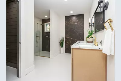 2566 Creekwood Terrace, Decatur, GA 30030 - Photo 25