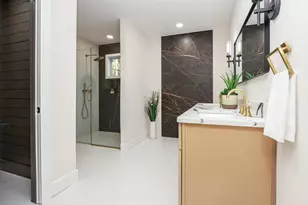 2566 Creekwood Terrace, Decatur, GA 30030 - Photo 25