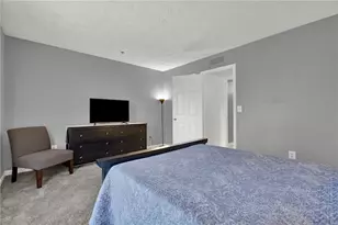 4550 Vinings Central Trace SE, Atlanta, GA 30339 - Photo 13