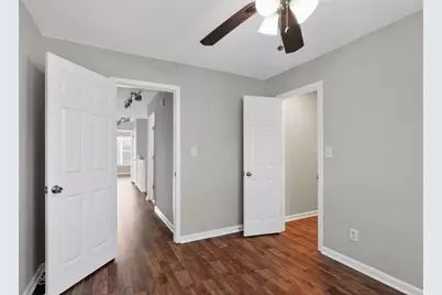 7700 Lakeshore Court, Riverdale, GA 30296 - Photo 11