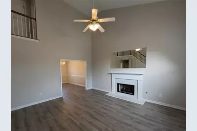 2817 Manor Glen Lane, Suwanee, GA 30024 - Photo 5