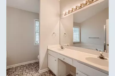 2817 Manor Glen Lane, Suwanee, GA 30024 - Photo 17