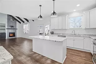 210 S Howard St SE, Atlanta, GA 30317 - Photo 9