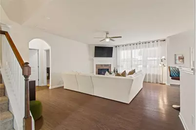 6020 Vista Crossing Way, Cumming, GA 30028 - Photo 7