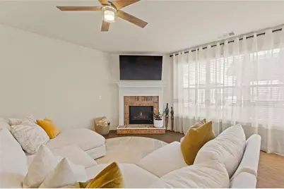 6020 Vista Crossing Way, Cumming, GA 30028 - Photo 9