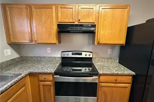 831 Crestwell Circle SW, Atlanta, GA 30331 - Photo 9