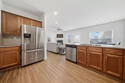 4095 Lake Manor Way, Atlanta, GA 30349 - Photo 13