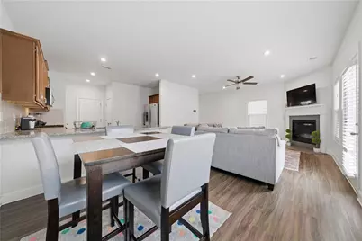 4095 Lake Manor Way, Atlanta, GA 30349 - Photo 9