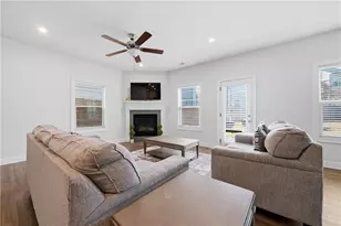 4095 Lake Manor Way, Atlanta, GA 30349 - Photo 5