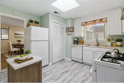 346 Carpenter Drive #43, Atlanta, GA 30328 - Photo 5