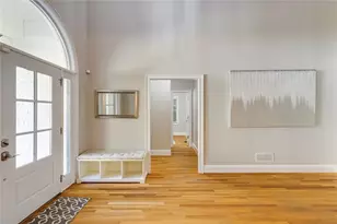 5825 Mitchell Rd NW, Atlanta, GA 30328 - Photo 9