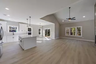 135 Beavers St, Carrollton, GA 30117 - Photo 11