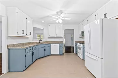 204 Red Fox Court, Canton, GA 30114 - Photo 13