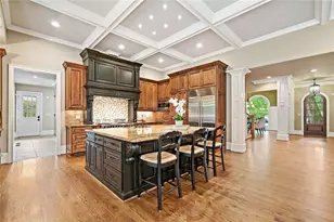 4304 Berkford Cir NE, Brookhaven, GA 30319 - Photo 3