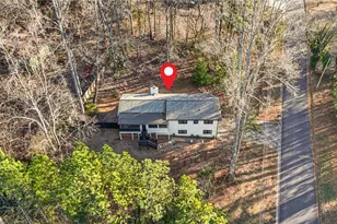 135 Golden Hills Dr, Woodstock, GA 30189 - Photo 13